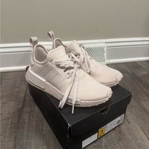 Adidas NMD R1 Orchid Tint (light pink) Sneakers